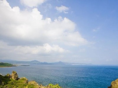拉钩旅行，探寻世界之美（让旅行成为生活的一部分，尽情领略世界风情）