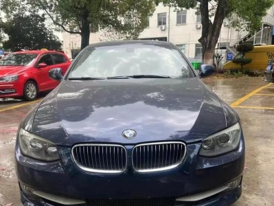 BMW325i（探索325i的驾驶乐趣和令人惊叹的设计）